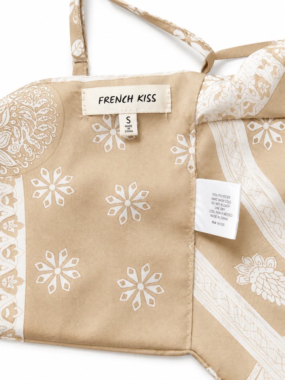 French Kiss Beige & White Scarf Bandana Western Crop Top Womens Sz S Cowgirl